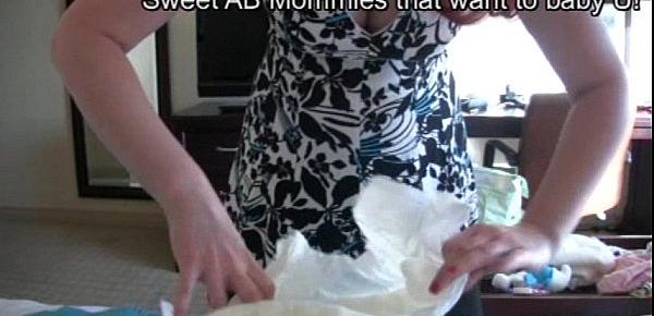  ABDL Mommy ABY Moms diaper you with love!